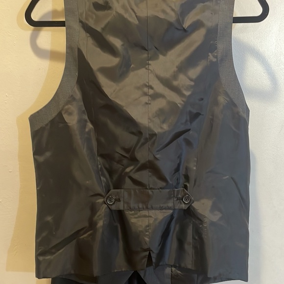 Hooded cape nwt - Picture 7 of 8